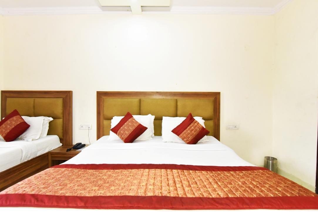 Hotel B-Comfort Amritsar Exterior photo
