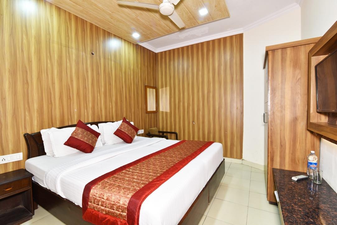Hotel B-Comfort Amritsar Exterior photo